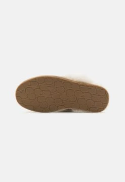 Ugg Scuffette - Pantoffels - Mustard Seed/Natural -Fashionista Verkoop 092d3283a16a494f837ee7d0538cb91a scaled