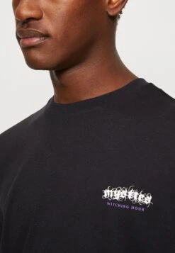 YOURTURN Unisex - Longsleeve - Black -Fashionista Verkoop 17606df7c9bc410381c4ed4752314d6d scaled