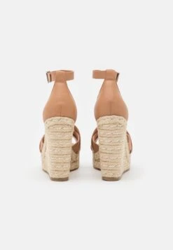 Steve Madden Sivian - Sandalen Met Hoge Hak - Camel 13 Steve Madden Sivian - Sandalen Met Hoge Hak - Camel -Fashionista Verkoop 21a0cf95d6b84ea787fb70335d9f0ec5 scaled