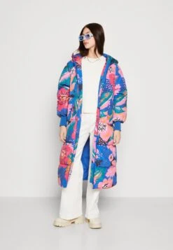 Nieuwe uitgaven -Fashionista Verkoop 2424aad285834e3796f4f0bde82c061f scaled