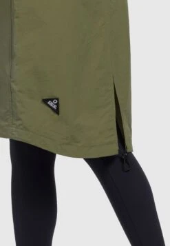 Khujo Marnia - Regenjas - Olivgrün -Fashionista Verkoop 3031133591e54680a941ae08b8cc44ee scaled