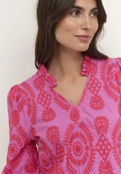 Culture Cutia - Blouse - Fuchsia Pink -Fashionista Verkoop 311d1490a66c42848a2dc752c40f7c69 scaled