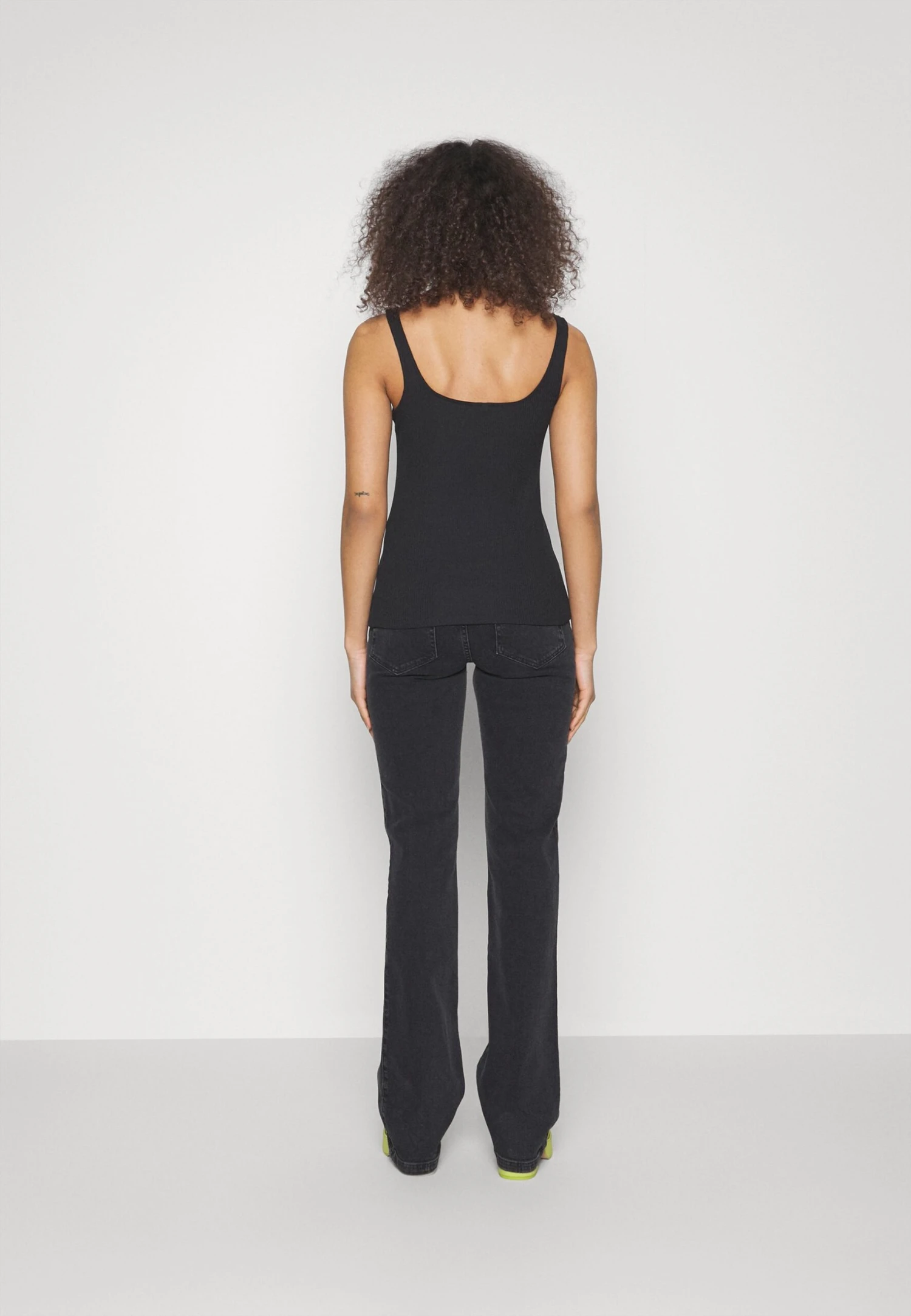 Flared Jeans - Black Denim 3 Flared Jeans - Black Denim - Afbeelding 3