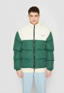 Aspen Bubble Jacket Unisex - Winterjas - Dkgreen -Fashionista Verkoop 42e80ed29e004146bdd7369b82245f65 scaled