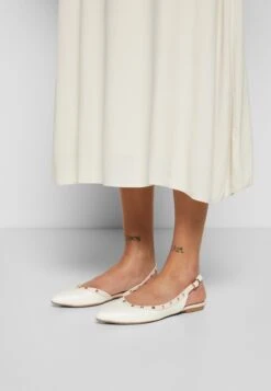 Even&Odd Slingback Ballerina´S - White 10 Even&Odd Slingback Ballerina´S - White -Fashionista Verkoop 42f16e94a980440383f182d130a3d62d scaled