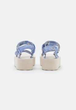 Teva Flatform Universal Gloriosa - Outdoorsandalen - Periwinkle -Fashionista Verkoop 4385ee86ba444ae1a02080758930175f scaled