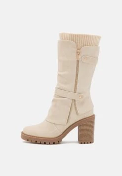 Nieuwe uitgaven -Fashionista Verkoop 4eed3f295f75499fb9ba67865c228de4 scaled