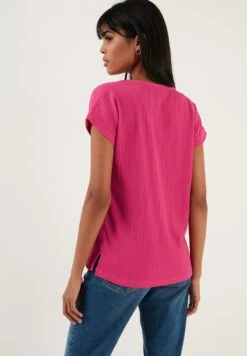 LELA Regular Fit - Blouse - Fuchsia 8 LELA Regular Fit - Blouse - Fuchsia -Fashionista Verkoop 5513a76d2417496ebd7e7091218d4b0d