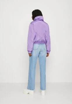 Noisy May Ziggy Quilt - Bomberjacks - Paisley Purple -Fashionista Verkoop 57b3956218ca4d0b8190feae51abd927 scaled