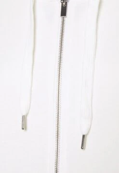 Anna Field Sweater Met Rits - Off-White -Fashionista Verkoop 5d1b82a4f3b24464855b4dfc0721b3ab scaled