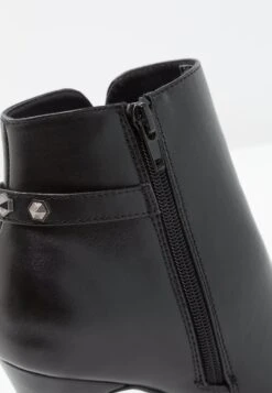 Anna Field Enkellaarsjes Met Hoge Hak - Black -Fashionista Verkoop 627c45f3a3864a60bb20dacd74439366