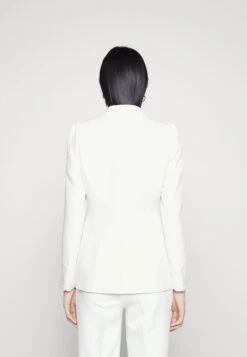 Bruuns Bazaar Rubysus Nora- Blazer - Snow White -Fashionista Verkoop 699ae50836d041cc8690e01ee0b73348 scaled