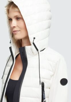 Khujo Dalis Shiny - Jas - Cremeweiß -Fashionista Verkoop 73b2e462d0044942b12e4f2ea97ed8a2 scaled