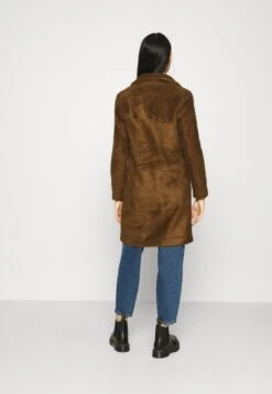 ONLY Onlclaire Coat - Mantel - Toasted Coconut -Fashionista Verkoop 7458551cf66844d4aa104b1ac3073670 scaled