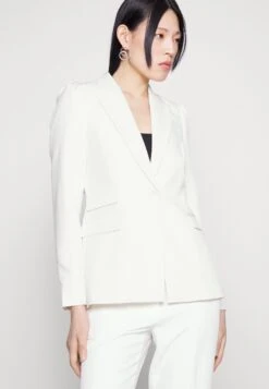 Bruuns Bazaar Rubysus Nora- Blazer - Snow White -Fashionista Verkoop 786855322cb745b7b7e739bad9c8c52f scaled