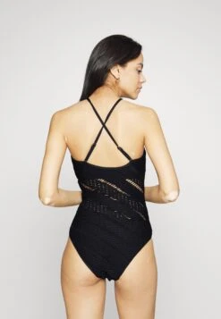 Seafolly Marrakesh High Neck One Piece - Badpak - Black -Fashionista Verkoop 7b02cf10554e4133b5cab161fc11408f scaled