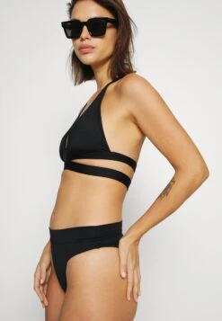 Seafolly Collective High Rise Pant - Bikinibroekje - Black -Fashionista Verkoop 8345aa7c63f04cab8bb5dd842c4a9802 scaled