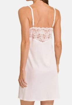 HANRO Mae - Nachtjapon - Bonbon 7 HANRO Mae - Nachtjapon - Bonbon -Fashionista Verkoop 83fbfa928f7c4769a81c137ff0da3e8c scaled