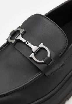 YOURTURN Unisex - Instappers - Black -Fashionista Verkoop 863a68153dfe4fbaa33074f1010dbae6 scaled