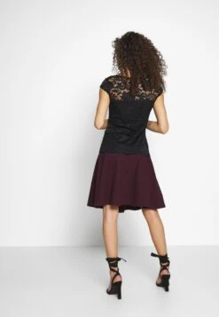 A-Lijn Rok - Winetasting 7 A-Lijn Rok - Winetasting -Fashionista Verkoop 8f766584be6a4cec936a188a3c5e2c77 scaled