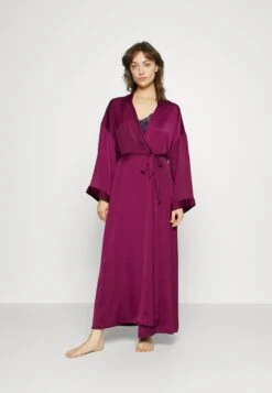 Anna Field Bridal Dressing Gown - Badjas - Purple -Fashionista Verkoop 921973fb8ca04b5b887e7cabc3523d36 scaled