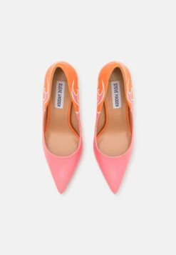 Steve Madden Vala - Hoge Hakken - Pink/Orange -Fashionista Verkoop 96b5a52b9e114f5399181c2d2d991e69 scaled