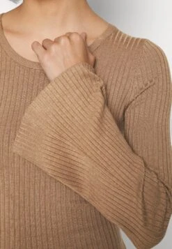 Even&Odd Knit Loose Fit Flared Sleeves Dress - Gebreide Jurk - Camel 11 Even&Odd Knit Loose Fit Flared Sleeves Dress - Gebreide Jurk - Camel -Fashionista Verkoop 985c9311c81247d590fd7ae7363ae86a scaled