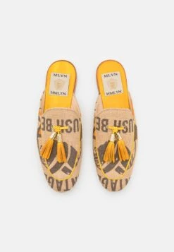 MELVIN & HAMILTON Scarlett- Muiltjes - Coffee/Sun/Goldd/Beige/Natural -Fashionista Verkoop a4ca4eb51af741afb01f82b30dc01c0b scaled