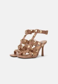 Steve Madden Capri - Sandalen - Nude 14 Steve Madden Capri - Sandalen - Nude -Fashionista Verkoop a5e88f94fd93490380b44149ef8d9a16 scaled