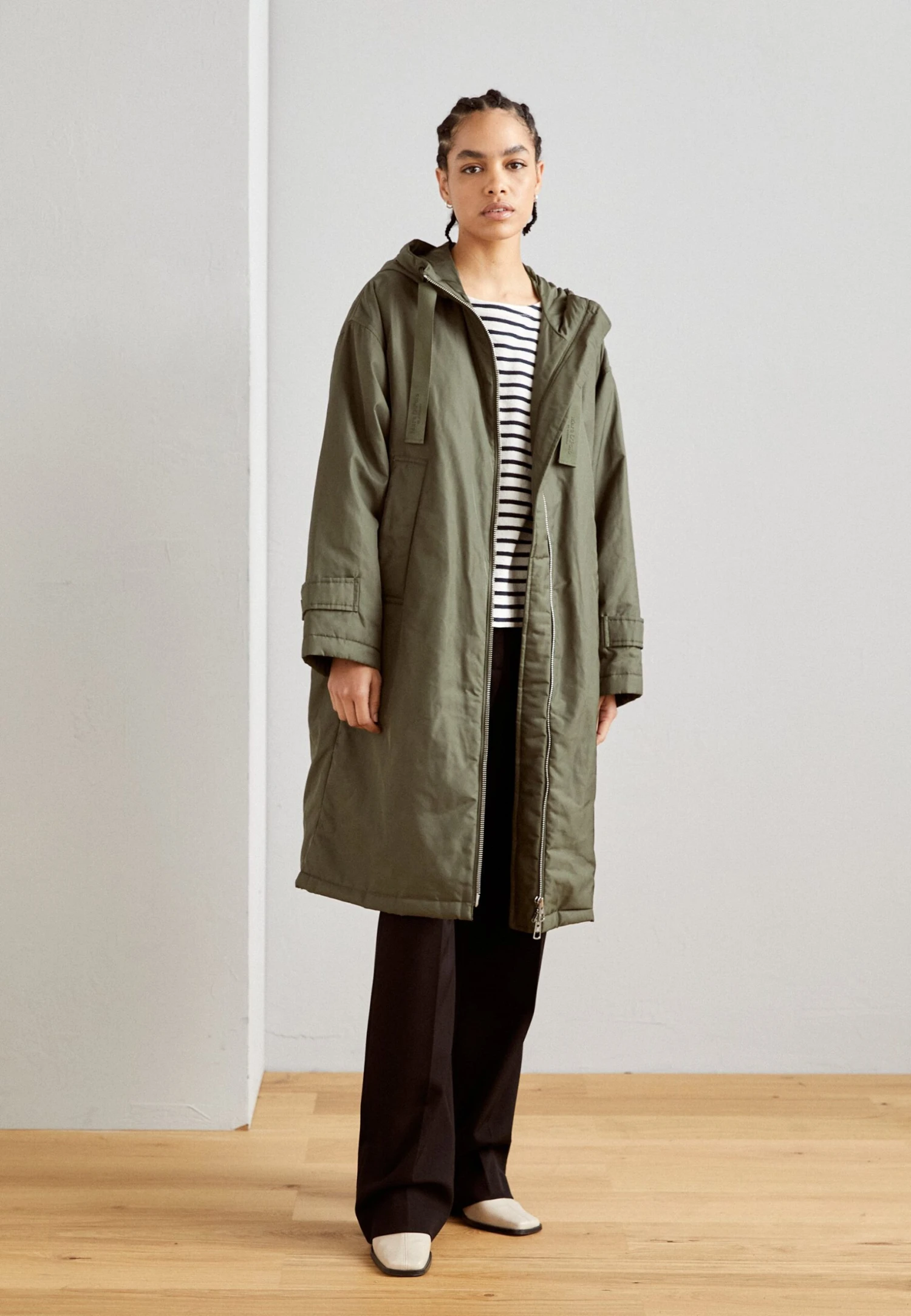 Marc O'Polo Coat Long Padded Fixed Hood Zipper Drawstring Waist - Parka - Olive Crop 2 Marc O'Polo Coat Long Padded Fixed Hood Zipper Drawstring Waist - Parka - Olive Crop - Afbeelding 2