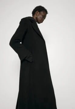 MAX & Co. Longrun - Mantel - Black 11 MAX & Co. Longrun - Mantel - Black -Fashionista Verkoop b6cf0fe5426545fe904e9d3a311afff8 scaled