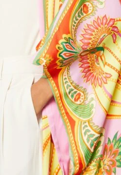 Farm Rio Beach Toucans Scarf Kimono - Lichte Jas - Multicolor -Fashionista Verkoop bc3371e56213400d9587f04b85f7d498 scaled