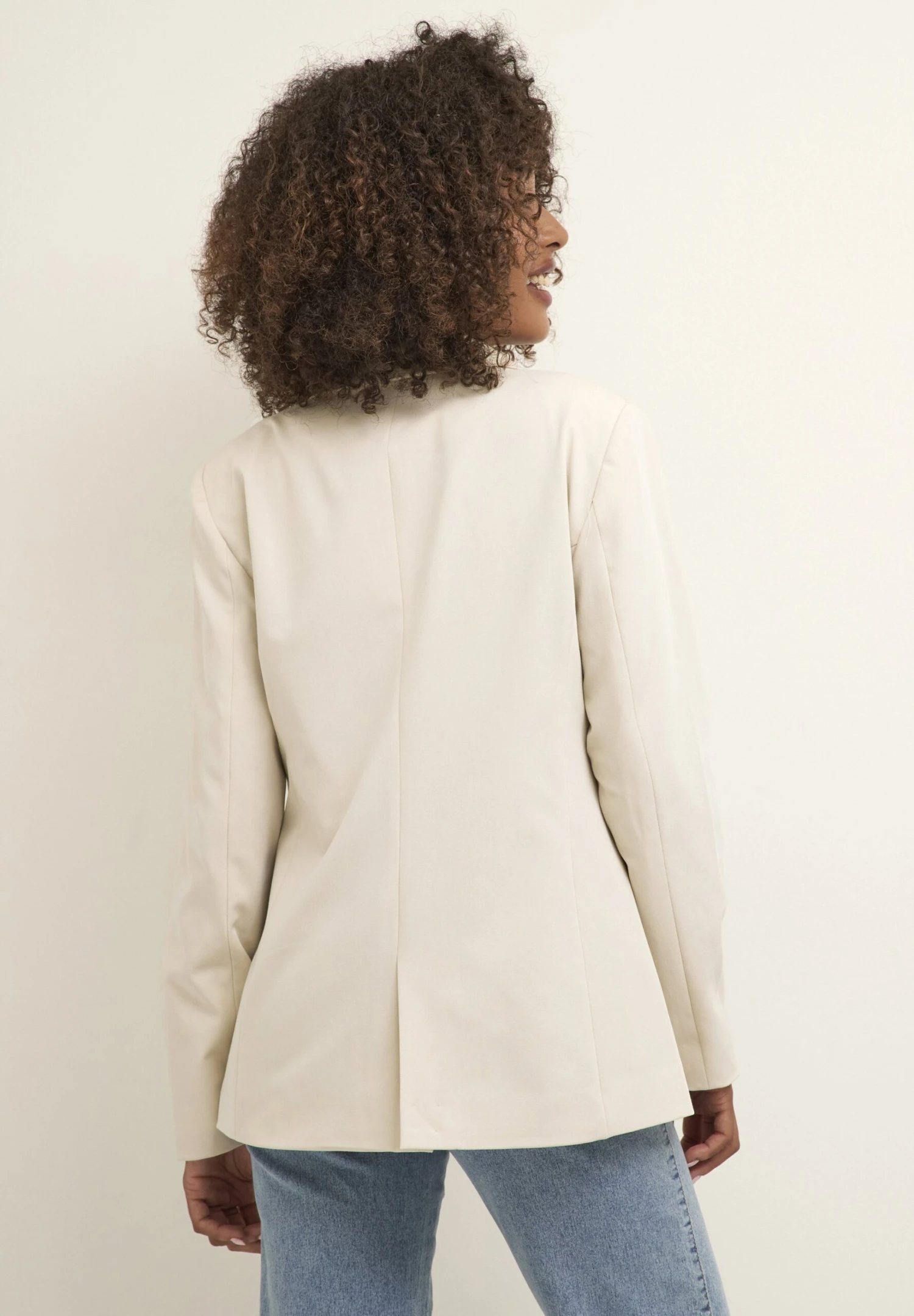 Kaffe Sakura - Blazer - Antique White 3 Kaffe Sakura - Blazer - Antique White - Afbeelding 3