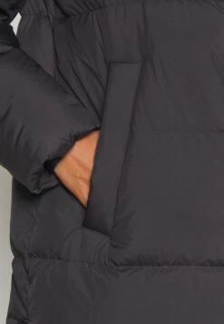 Marc O'Polo Coat Filled Fixed Hood Welt Pockets Side Slits With Press Buttons - Donsjas - Black -Fashionista Verkoop c34f0a1c1d0c41fe8d4fd68f8f3ae6f0 scaled