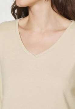 Anna Field Pyjama - Off-White 12 Anna Field Pyjama - Off-White -Fashionista Verkoop d591e74afb7d4fca8b28d90c10ce3abc scaled