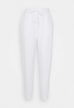 Anna Field Pyjama - Off White -Fashionista Verkoop d7aa32d567f44e49b85356dc75f04bde scaled