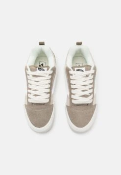 Vans Knu Skool Unisex - Skateschoenen - Beige/Light Brown/White 9 Vans Knu Skool Unisex - Skateschoenen - Beige/Light Brown/White -Fashionista Verkoop da6bd36bf9d3469ea05d64d192dd8ac3 scaled