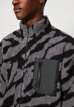 YOURTURN Unisex - Fleecejas - Grey -Fashionista Verkoop e22cc4c1616341af98da8e664ca12df5 scaled