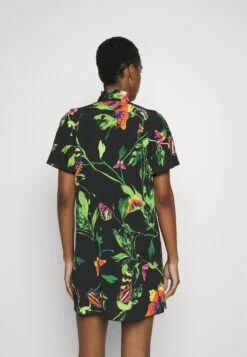 MAX & Co. Nouvelle - Jurk - Black Pattern -Fashionista Verkoop e672a6a5794b4b288214fd5183c02753 scaled