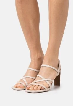 Call It Spring Jazz - Sandalen - Bone