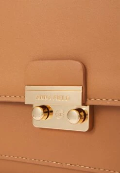 Anna Field Handtas - Cognac -Fashionista Verkoop f4e36dd1474a4f8581256a78d907b0f3 scaled