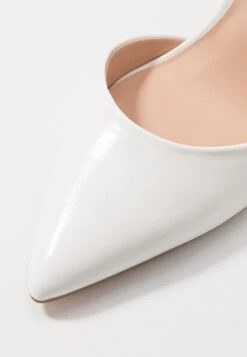 Even&Odd Hoge Hakken - White -Fashionista Verkoop f77379273b684d10ba237be8ee7596cb scaled