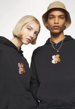 YOURTURN Care Bears Unisex - Hoodie - Black -Fashionista Verkoop f883fadceab544969f501abba1296123 scaled