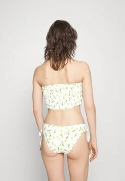 Seafolly Summer Crush Shirred Long Line Bandeau - Bikinitop - Off-White 9 Seafolly Summer Crush Shirred Long Line Bandeau - Bikinitop - Off-White -Fashionista Verkoop f981078a55ae4b8d9adc603d63421bdc scaled
