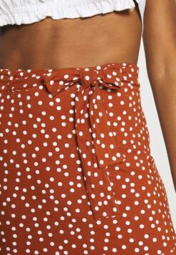 Even&Odd Mini Skirt With Volant - A-Lijn Rok - Brown/White -Fashionista Verkoop fc0ba9c0fdf045d2bcc21aaeb0b2a1bb scaled